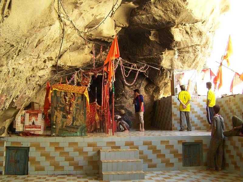 Hindu Temple Tour Pakistan