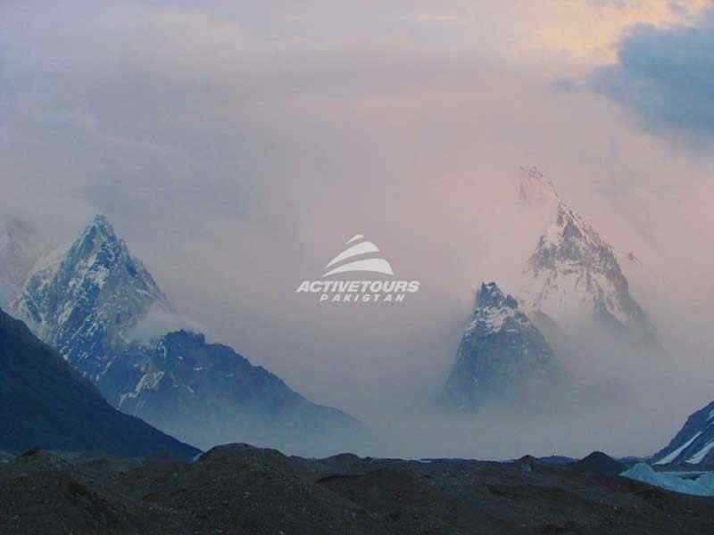 amazing gashabrum peak in Karakorum