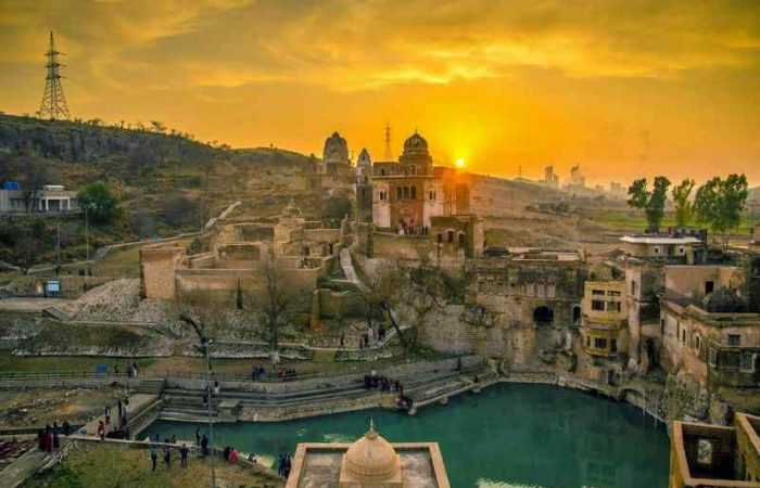 Ketas Raj Temple Tour-Hindu Pilgrimage Tour